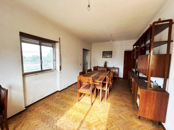 Image No.9-5 Bed House for sale