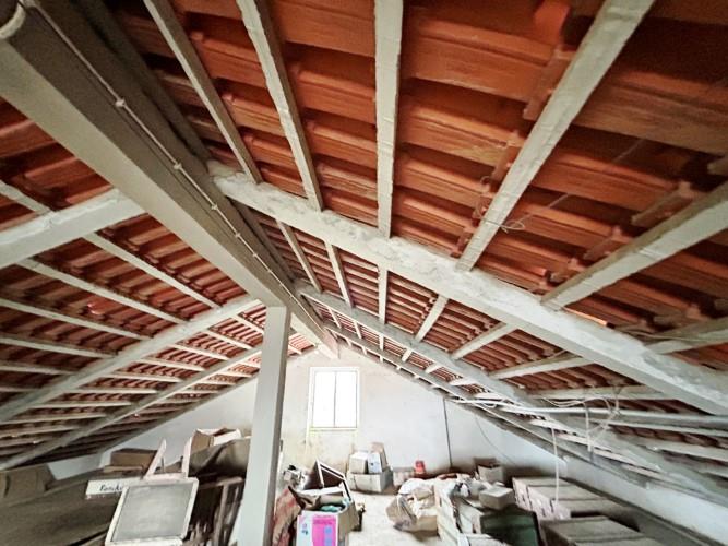 Image No.21-5 Bed House for sale