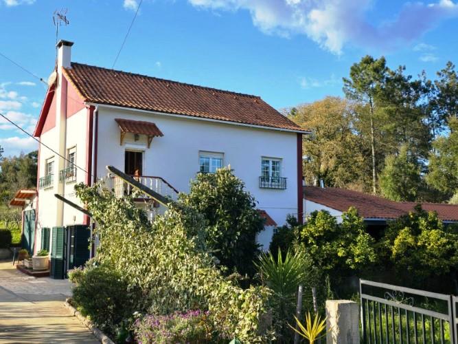 Image No.2-4 Bed House for sale