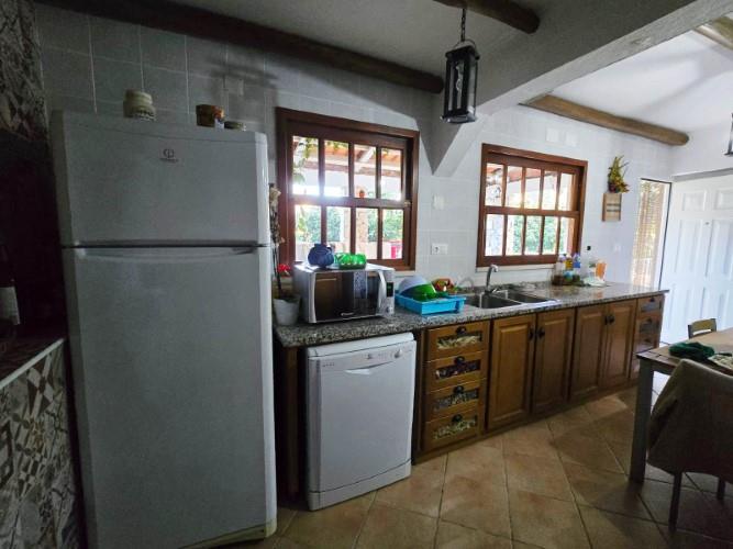 Image No.11-4 Bed House for sale