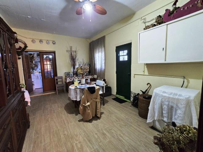 Image No.13-4 Bed House for sale