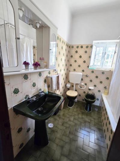 Image No.22-4 Bed House for sale