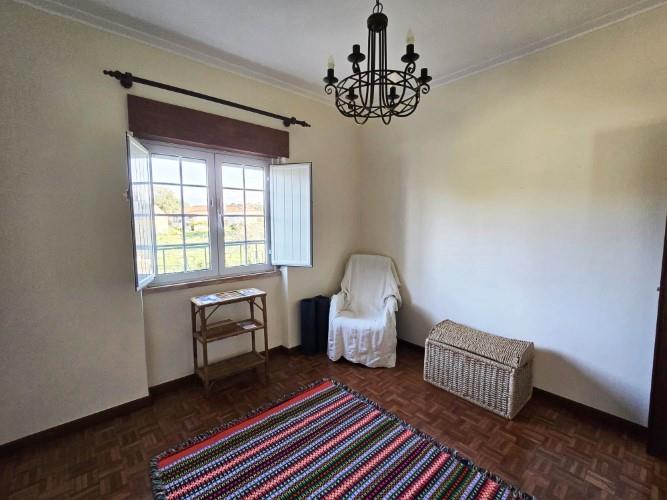 Image No.26-4 Bed House for sale