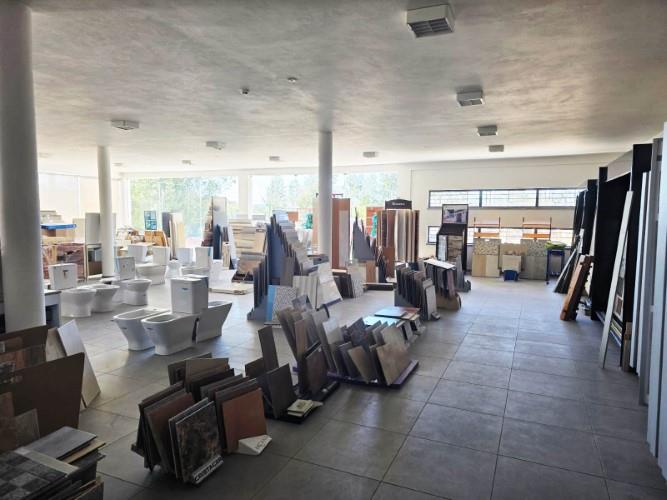 Image No.25-Commercial for sale