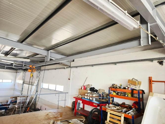 Image No.31-Commercial for sale