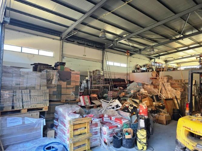 Image No.32-Commercial for sale