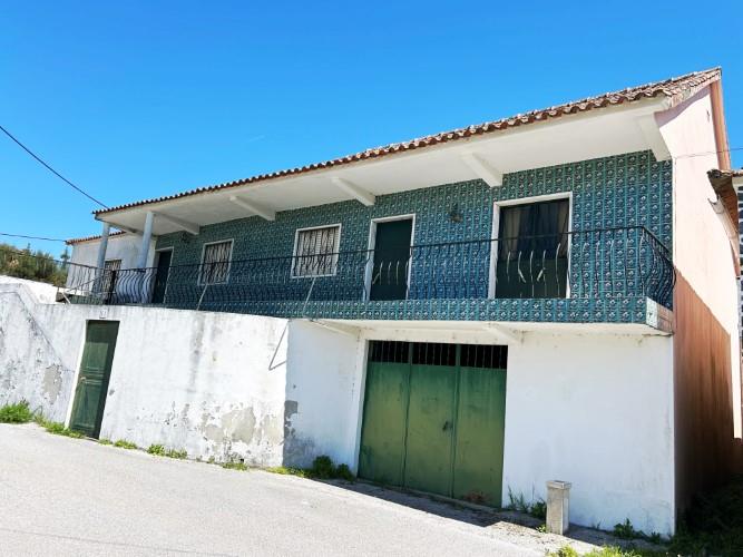 Image No.3-4 Bed Farmhouse for sale