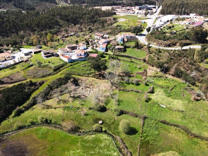 Image No.47-4 Bed Farmhouse for sale