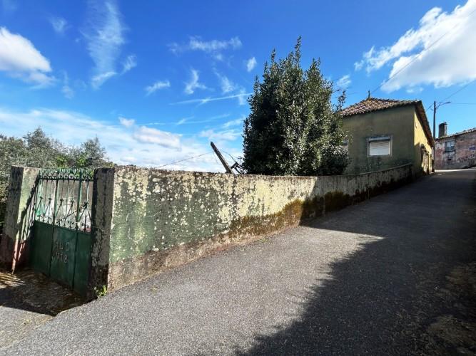 Image No.4-3 Bed Village House for sale