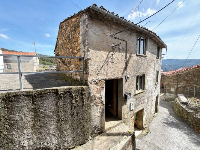 Image No.3-2 Bed Village House for sale