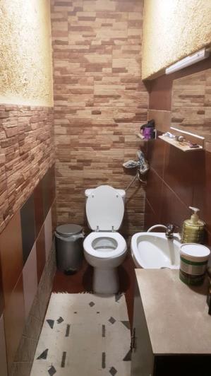 Image No.20-4 Bed Farmhouse for sale