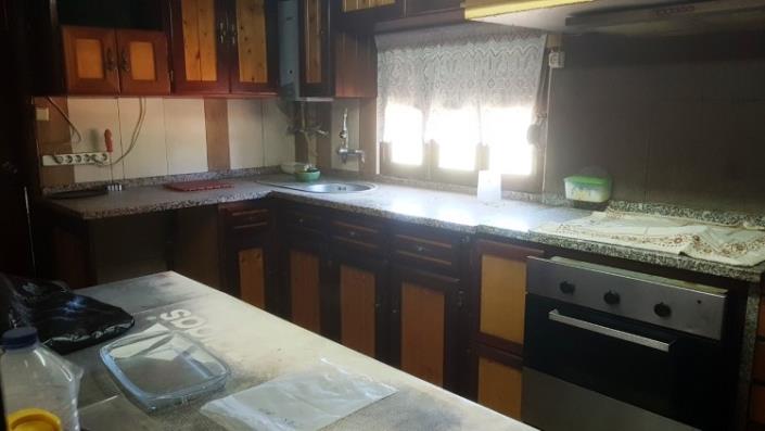 Image No.21-4 Bed Farmhouse for sale