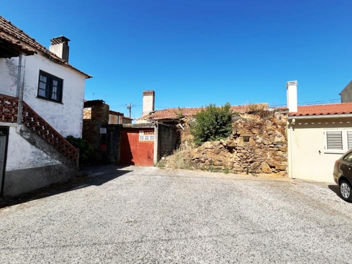 Image No.21-3 Bed Village House for sale