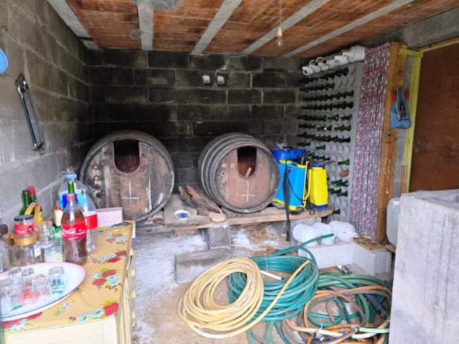 Image No.29-3 Bed Farmhouse for sale