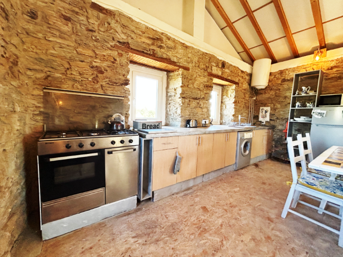 Image No.8-3 Bed House for sale