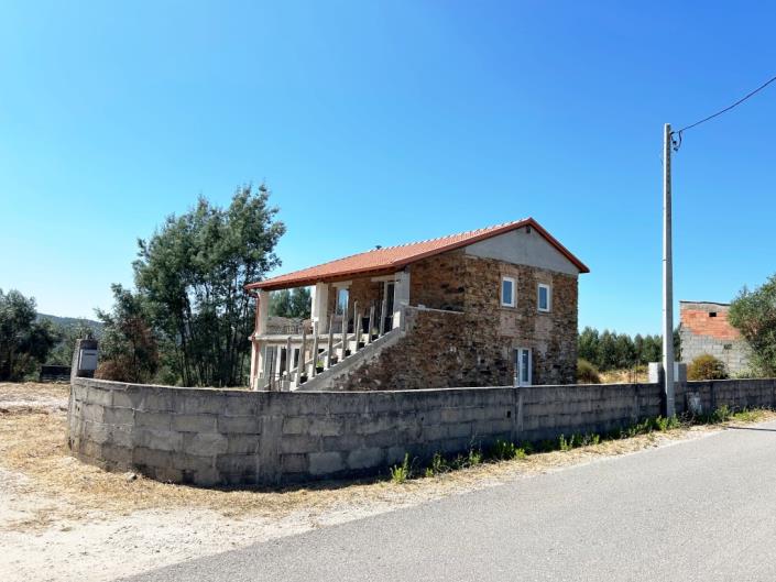 Image No.32-3 Bed House for sale