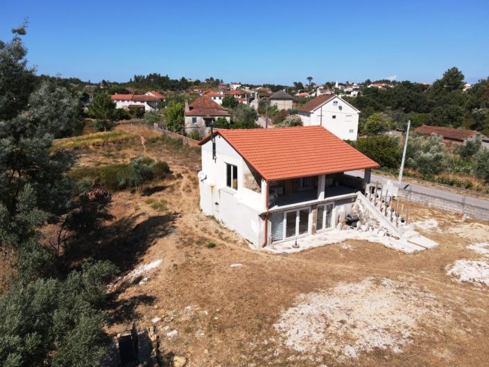 Image No.34-3 Bed House for sale