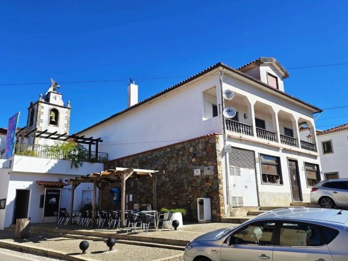 Image No.9-4 Bed House for sale