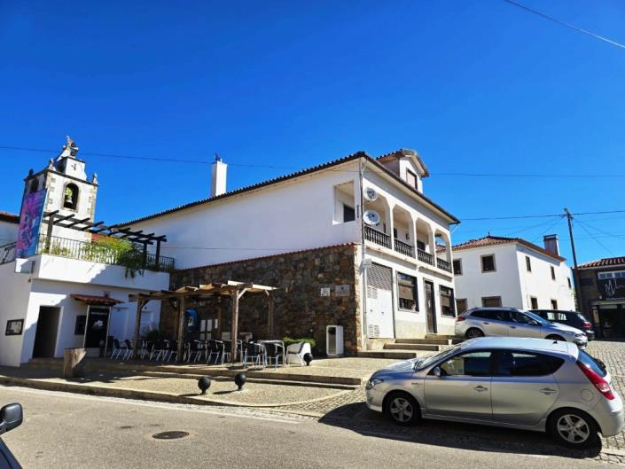 Image No.10-4 Bed House for sale