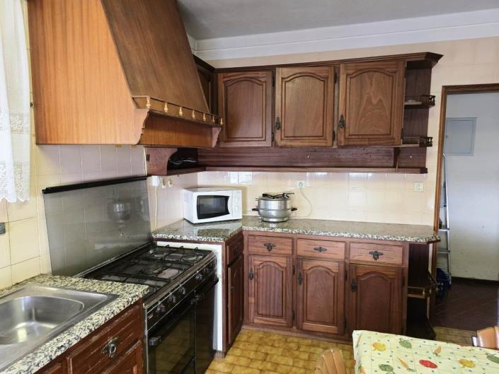 Image No.19-4 Bed House for sale