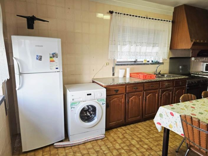 Image No.21-4 Bed House for sale