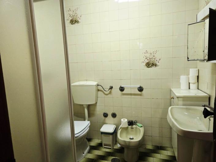 Image No.33-4 Bed House for sale