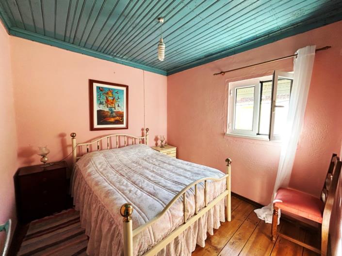 Image No.9-3 Bed Village House for sale