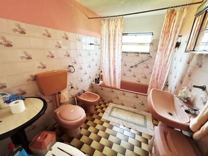 Image No.12-3 Bed Village House for sale