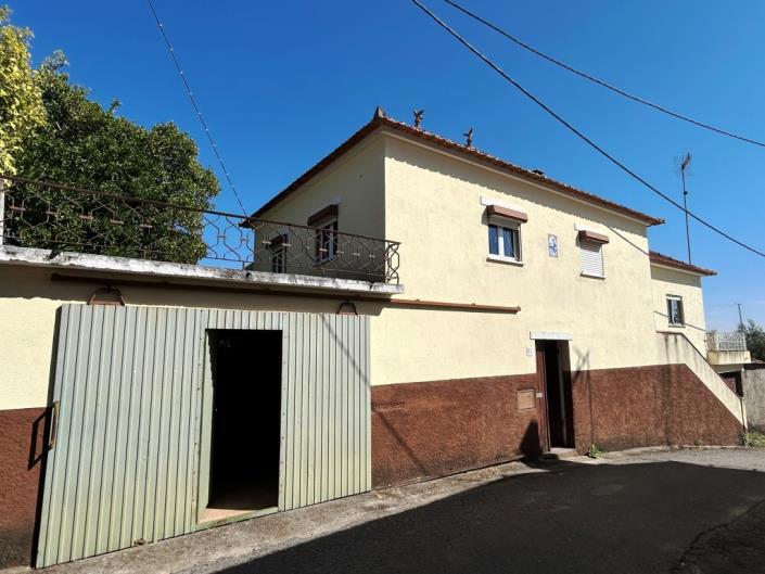 Image No.20-3 Bed Village House for sale