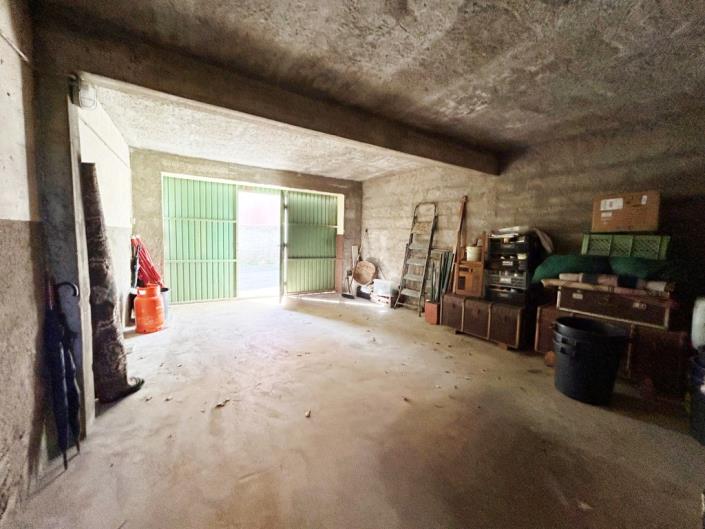 Image No.21-3 Bed Village House for sale