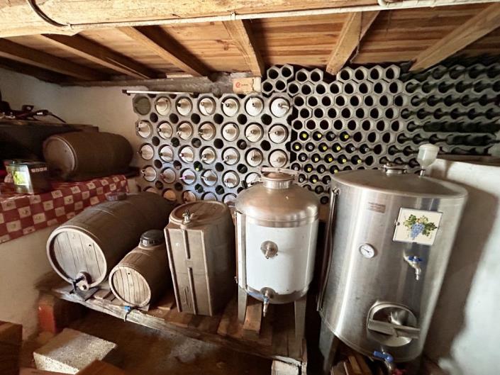 Image No.29-3 Bed Village House for sale