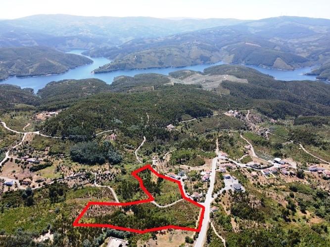 Pampilhosa da Serra, Land