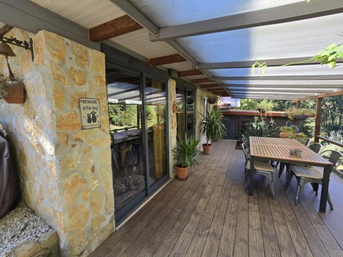 Image No.3-1 Bed Farmhouse for sale