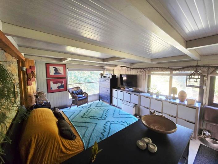 Image No.6-1 Bed Farmhouse for sale