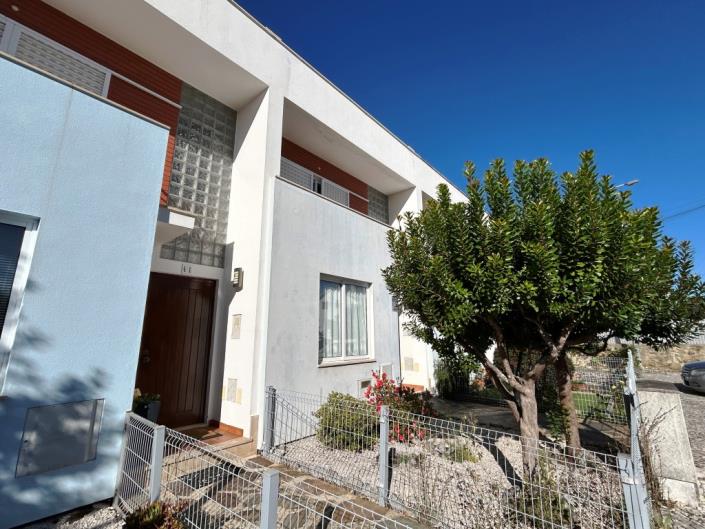 Image No.6-4 Bed Townhouse for sale