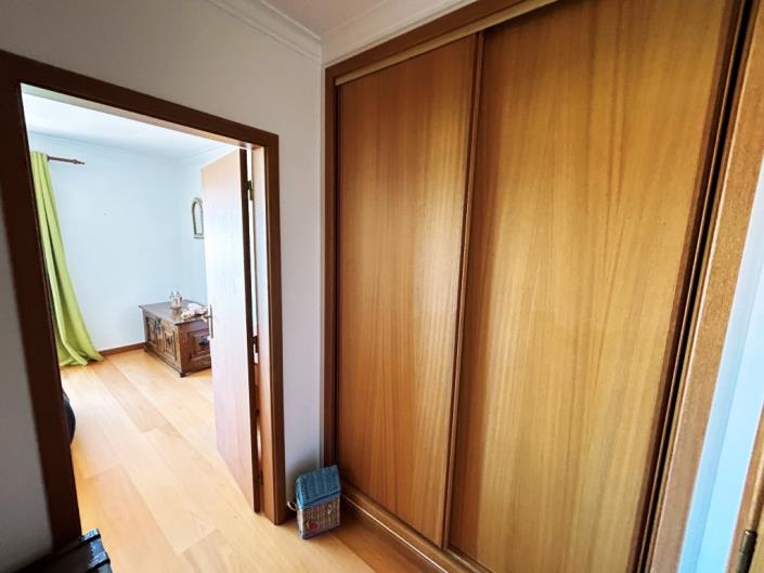 Image No.30-4 Bed Townhouse for sale