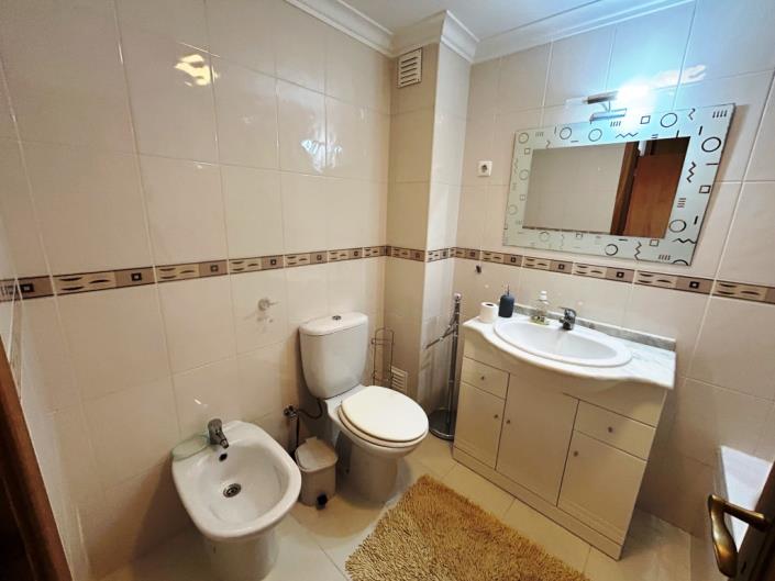 Image No.31-4 Bed Townhouse for sale