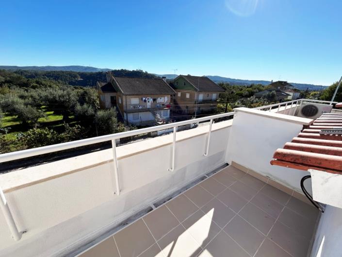 Image No.49-4 Bed Townhouse for sale