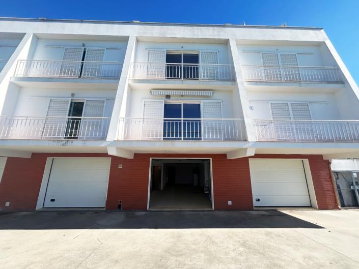 Image No.50-4 Bed Townhouse for sale