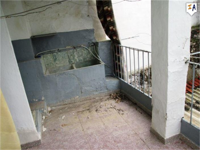 Image No.13-3 Bed House for sale