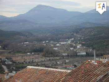 Image No.2-3 Bed House for sale