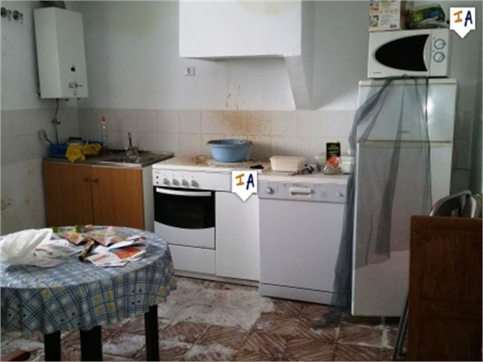 Image No.13-4 Bed House for sale