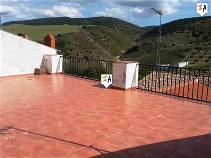 Image No.3-4 Bed House for sale