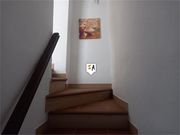 Image No.16-2 Bed House for sale