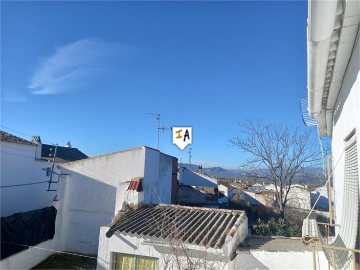 Image No.9-2 Bed House for sale