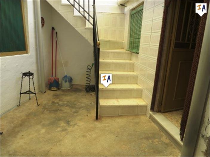 Image No.9-4 Bed House for sale