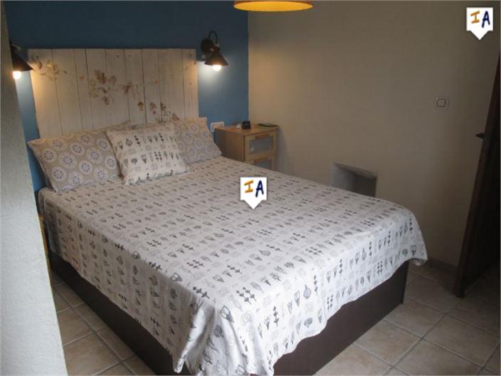 Image No.12-11 Bed Farmhouse for sale