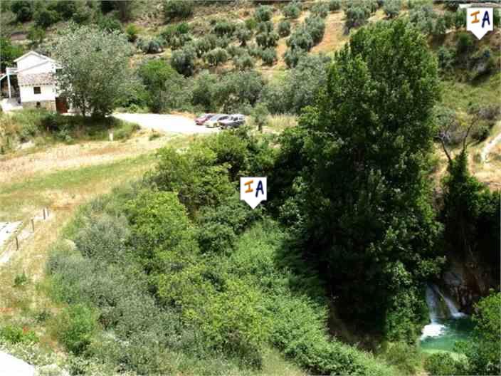 Image No.15-11 Bed Farmhouse for sale