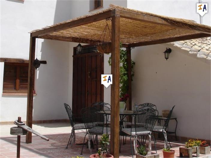 Image No.16-11 Bed Farmhouse for sale