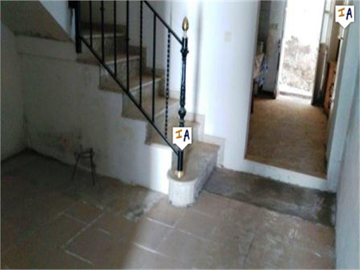 Image No.2-3 Bed House for sale